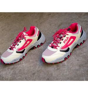 New Women’s Fila Reminder Hiking Trail Athletic Sneaker Shoes size 8.5